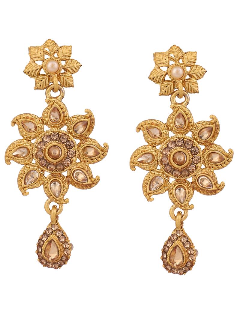 Traditional Hasli Style Gold Plated Choker Cutwork and Floral Design with Earring Maangtika