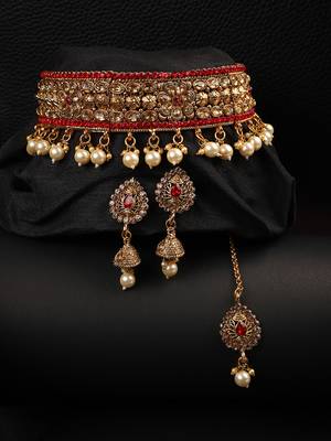Traditional Hasli Style Gold Plated Choker Cutwork and Floral Design with Earring Maangtika 1