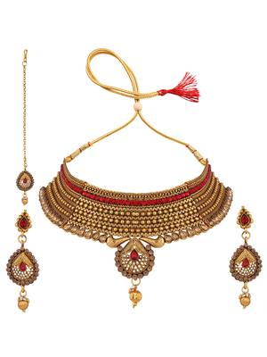 Traditional Hasli Style Gold Plated Choker Cutwork and Floral Design with Earring Maangtika 2