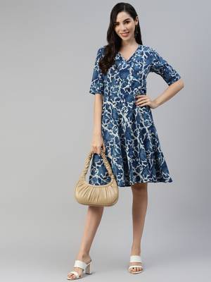 Indigo printed cotton long-dresses 5