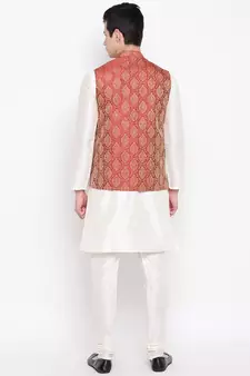 Mag Men's white Matching Kurta Churidar With Mahroon Waiscoat  For Men (RG-19498-36)