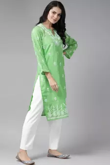 Women Hand Embroidered Green Cotton Lucknow Chikankari Trending Kurta