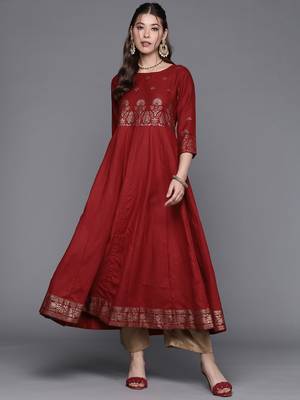 Pinksky Women's Red Matka Cotton Silk Kurta Set With Gold Foil Print And Hand Work Embroidery 1