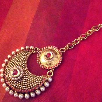 Pink Cubic Zirconia maang-tikka 1