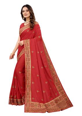 Red embroidered silk blend saree with blouse 2