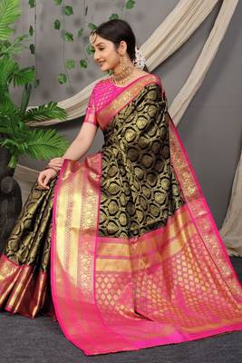 Black Colour Faux kanchipuram Handloom Weaving Silk Saree 2