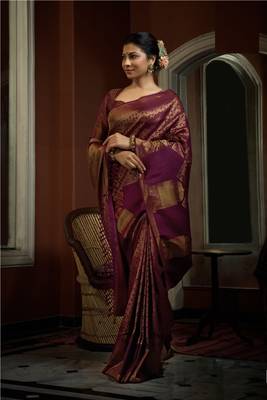 Purple Bridal Kanjeevaram Woven Silk Blend Saree 2