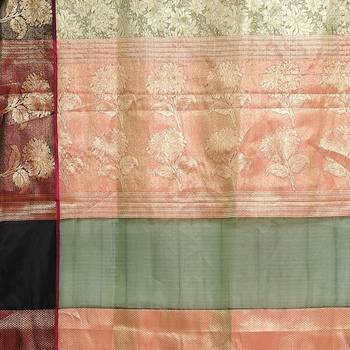 Green woven kanchipuram silk saree with blouse 4