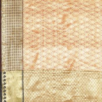 Beige woven Faux kanchipuram silk saree with blouse 4