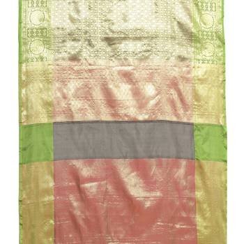 Black woven kanchipuram silk blend saree with blouse 3