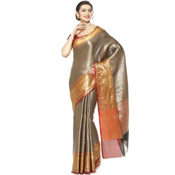 Black woven kanchipuram silk blend saree with blouse 1
