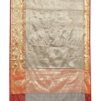 Black woven kanchipuram silk blend saree with blouse 3