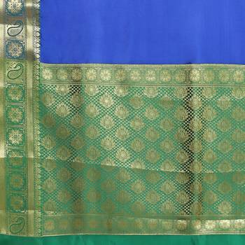 Blue woven kanchipuram silk saree with blouse 4