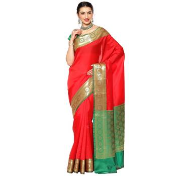 Red woven kanchipuram silk blend saree with blouse 1