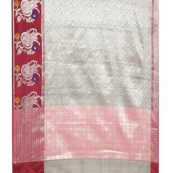Grey woven Faux kanchipuram silk saree with blouse 3