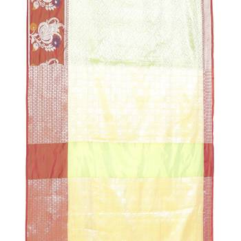 Green woven Faux kanchipuram silk saree with blouse 3