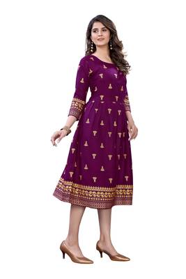 Wine Rayon Casual Wear Gold Print Kurta 4