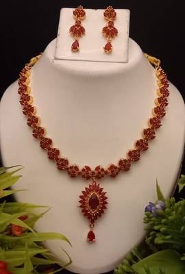 Maroon Jewellery Necklaces with Earrings for Wedding 1