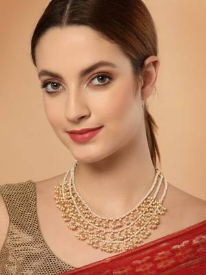 Gold pearl necklaces 1