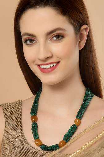 Green pearl necklaces