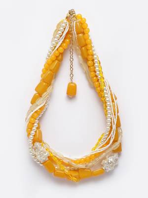 Yellow pearl necklaces 3