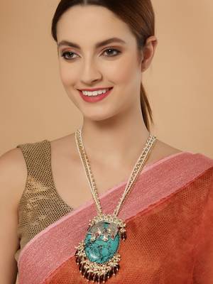 Blue pearl necklaces 1