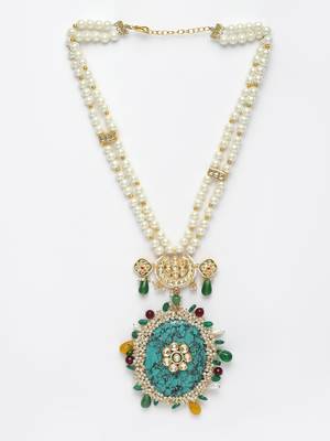 Blue pearl necklaces 3