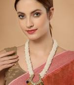 Green pearl necklaces