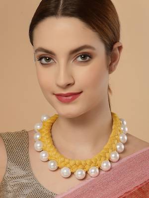 Yellow pearl necklaces 1