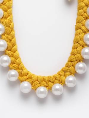 Yellow pearl necklaces 4