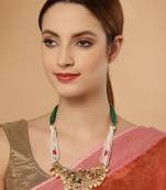 Green pearl necklaces