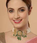 Green pearl necklaces