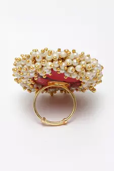 Red pearl rings