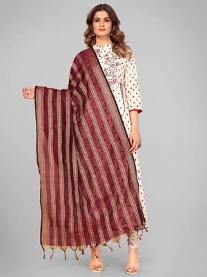 Vbuyz Women'S Art Silk Maroon Woven Design Dupatta 4