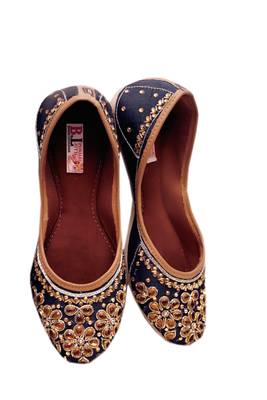 Sonia collections Stylish Ethnic Jutti  for women and girls (JUTTI 34_W), Size-6 1