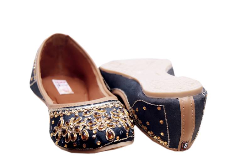 Sonia collections Stylish Ethnic Jutti  for women and girls (JUTTI 34_W), Size-6