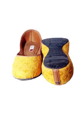 Sonia collections Stylish Ethnic Jutti  for women and girls (JUTTI 82_W), Size-6 5