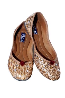 Sonia collections Stylish Ethnic Jutti  for women and girls (JUTTI 83_W), Size-6 1