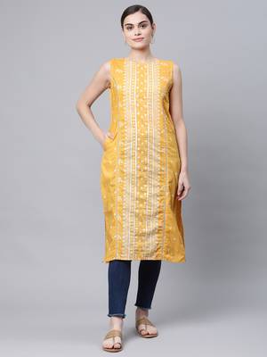 Ahalyaa Women's Mustard Cotton Printed Kurta 1