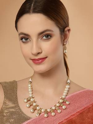 Gold zircon   earrings 1