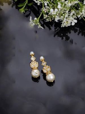 Gold zircon   earrings 2
