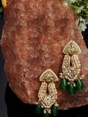 Green zircon   earrings 2