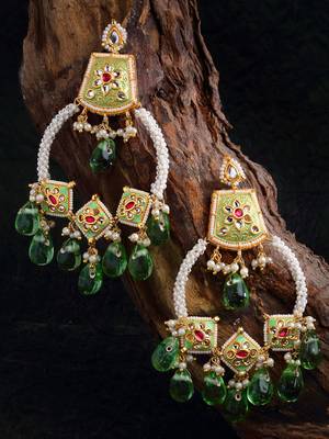 Green zircon   earrings 2