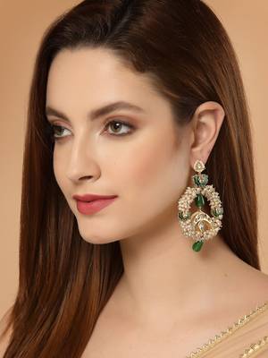 Green zircon   earrings 1