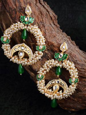 Green zircon   earrings 2