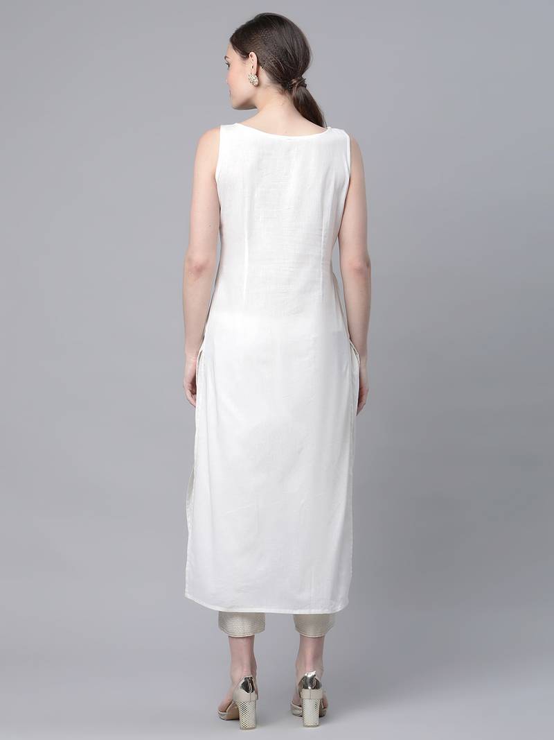 Ahalyaa Women Off White Cotton Printed Kurta with Trousers