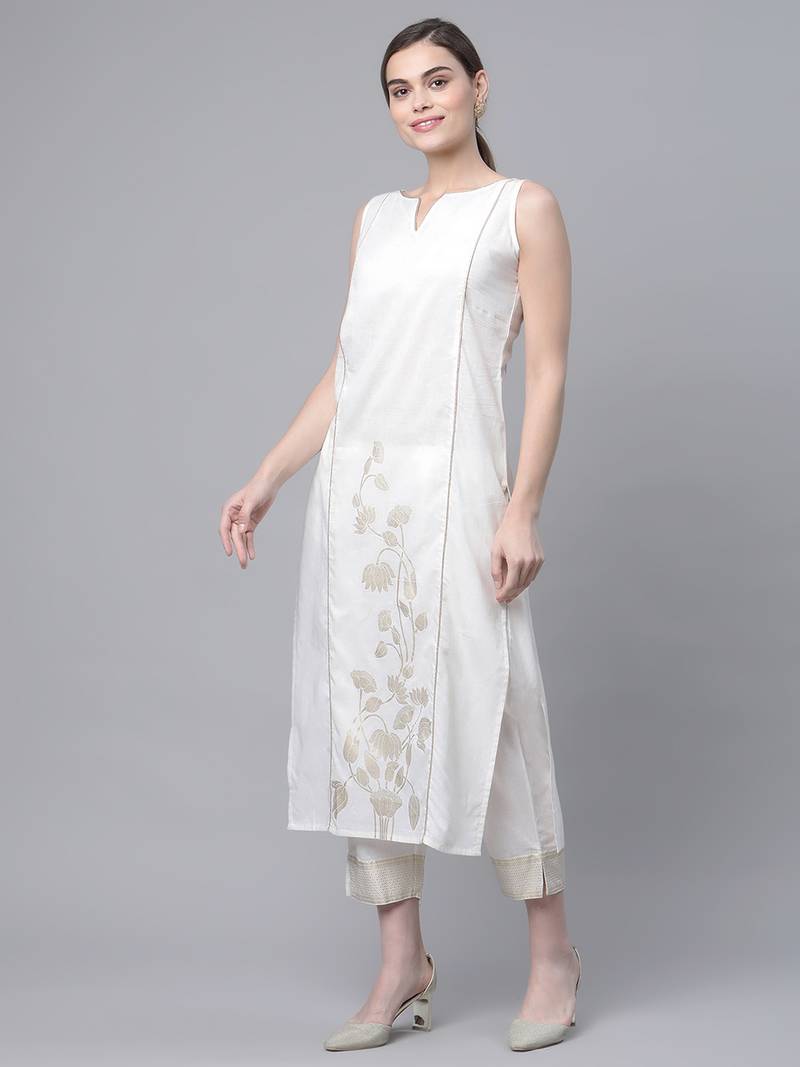 Ahalyaa Women Off White Cotton Printed Kurta with Trousers