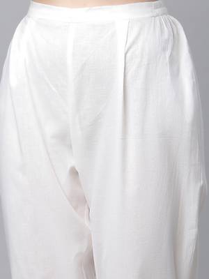 Ahalyaa Women Off White Cotton Printed Kurta with Trousers 6