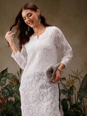 Hand Embroidered White Georgette Lucknow Chikankari Women Kurta 6