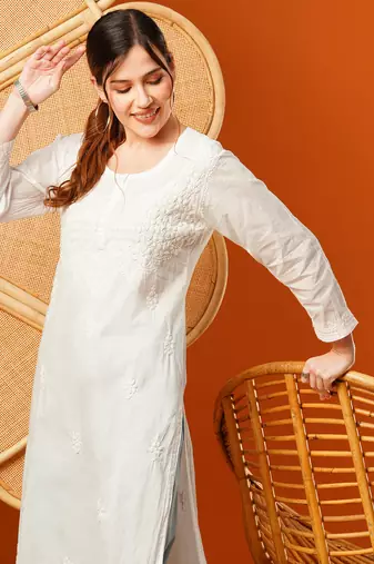 Hand Embroidered White Cotton Lucknowi Chikankari Women Kurta